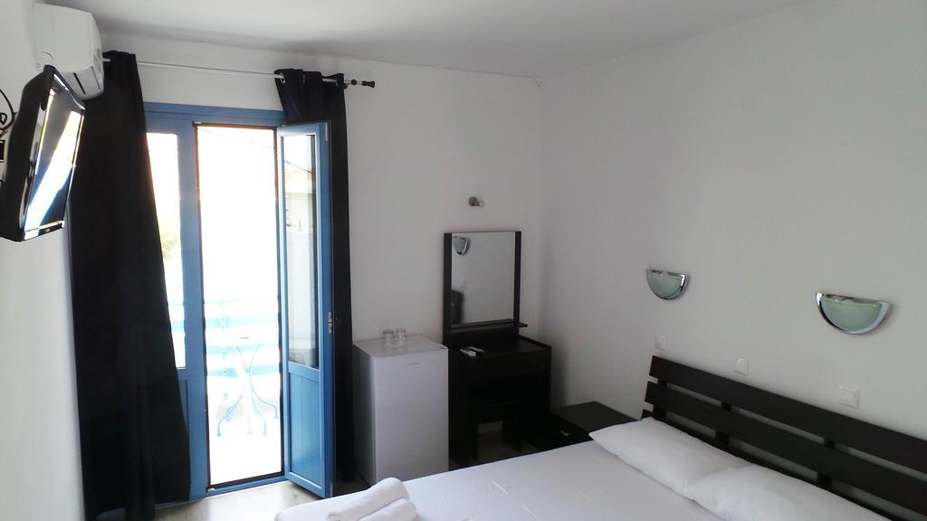 Delfini Hotel Skala Extérieur photo